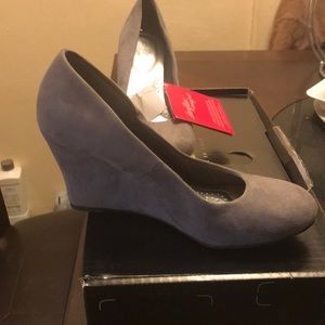 Grey wedge shoes